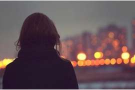 情感挽回女朋友的话朋友圈：如何用文字温暖她的心